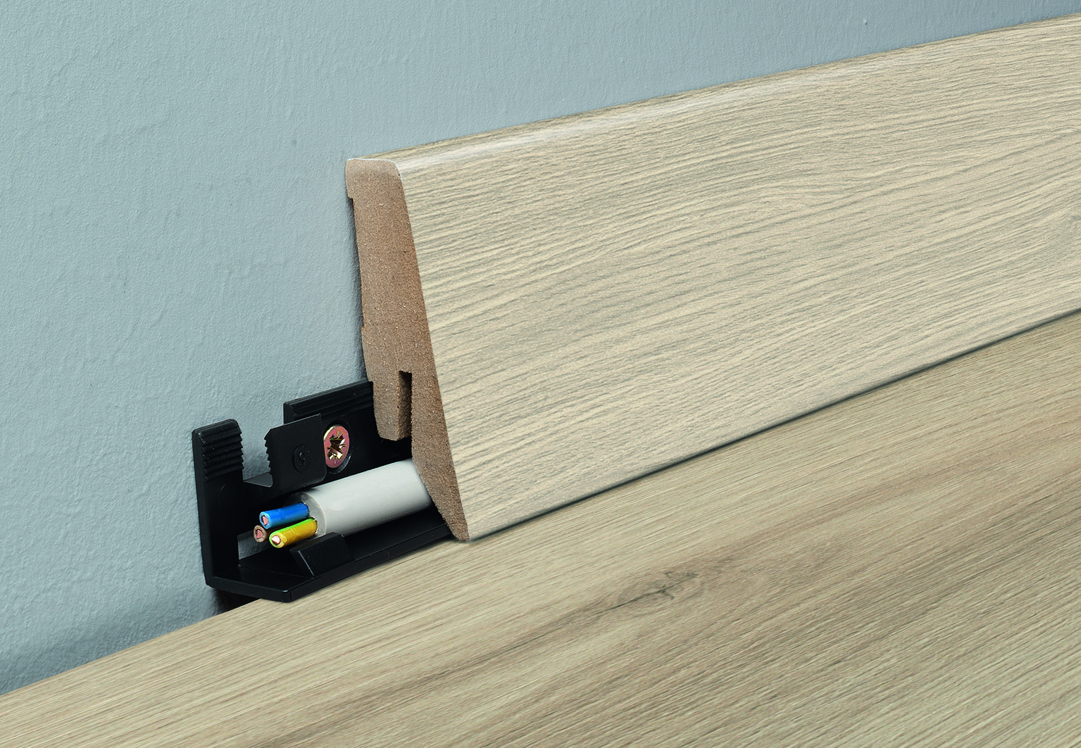 L143 MDF Skirting Board K58C (K653)