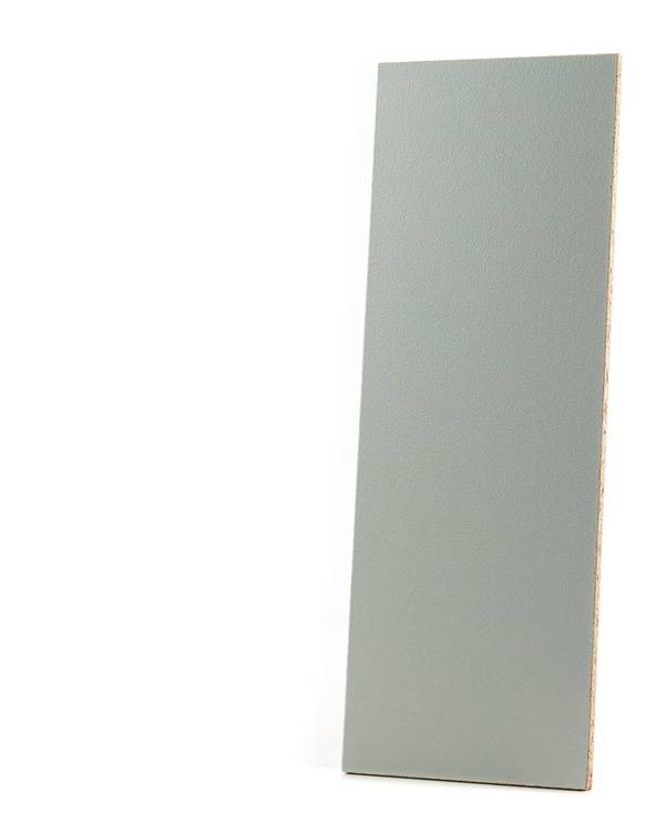 Продукт 1700 Стоманено сиво MF, елемент в стоманено сив цвят с модерно покритие, представен на чист фон.
