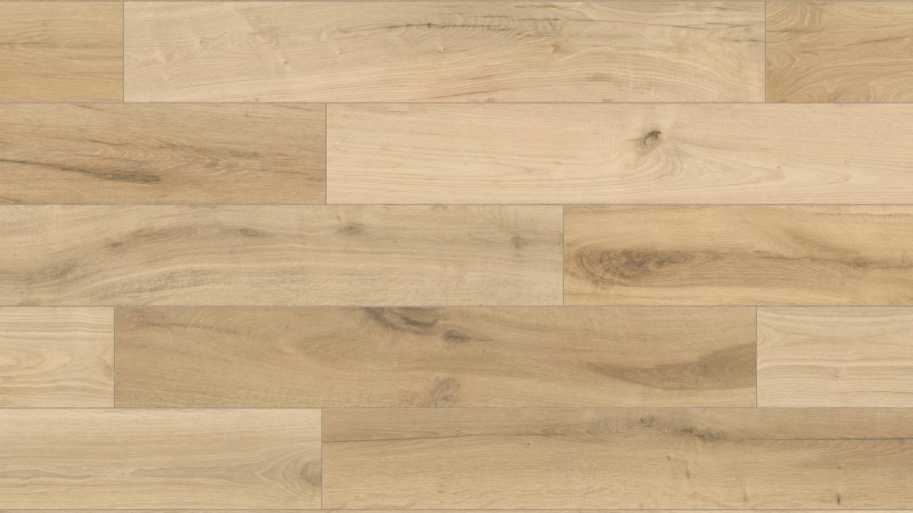 Close-up view of R091 Fotwood SPC flooring, emphasizing its detailed and realistic texture.