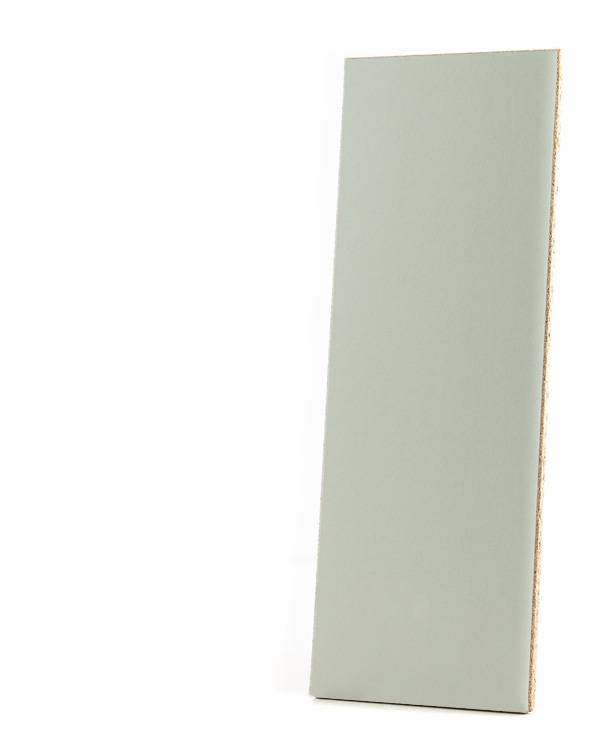 Изображение в близък план на 0197 Chinchilla Grey MF, показващо изтънчения му сив цвят на чинчила с гладка и текстурирана визия.