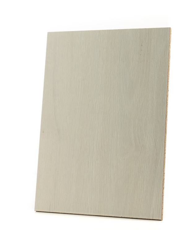 K080 White Coastland Oak sample, medium-fine texture, white hue.